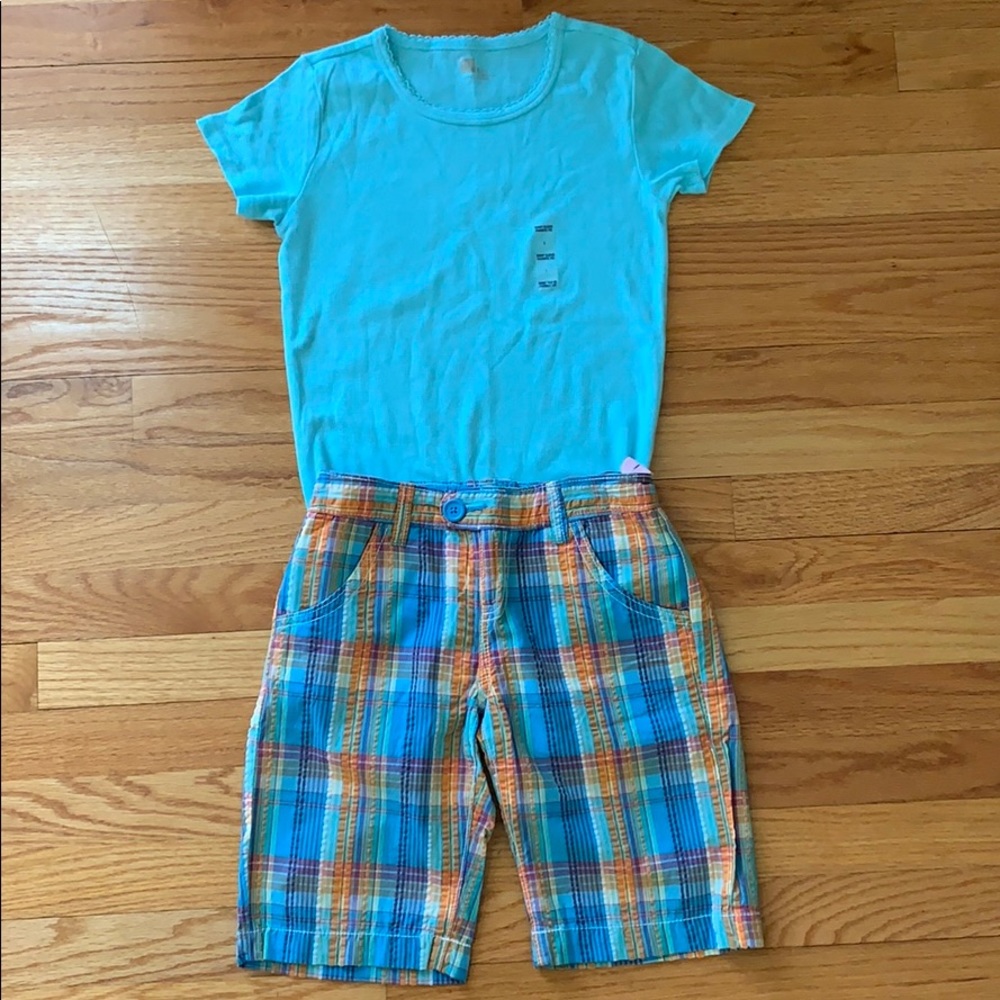 Girls outfit. GAP shirt, Old Navy shorts, size 10